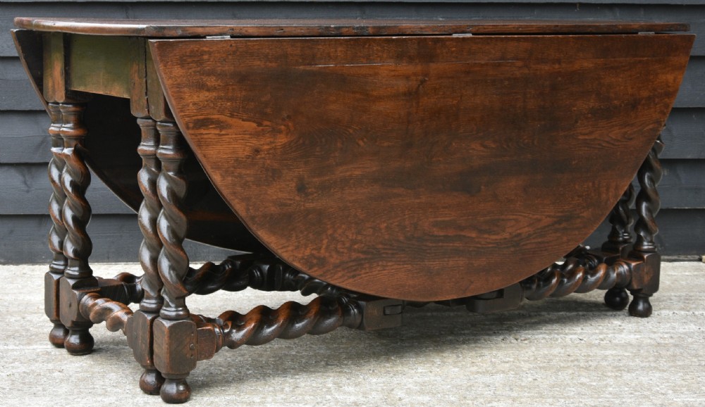 Outstanding Large Oak Double Gateleg Dining Table To Seat 8 People, 19th Century. View VII