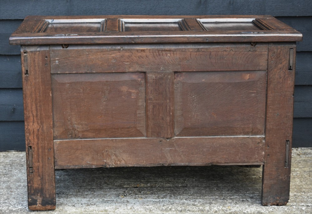Superb 17th Century Oak Panelled Coffer C.1690. View XII