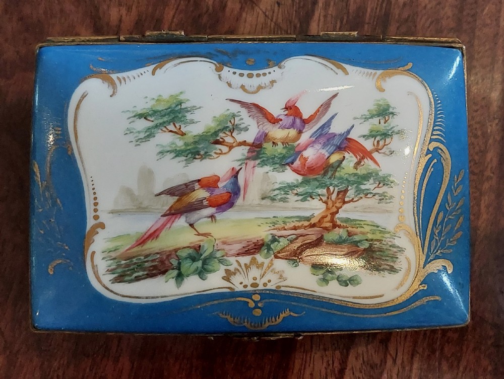 Beautiful Porcelain Jewellery Box C.1890-1900, Hand Painted. View II