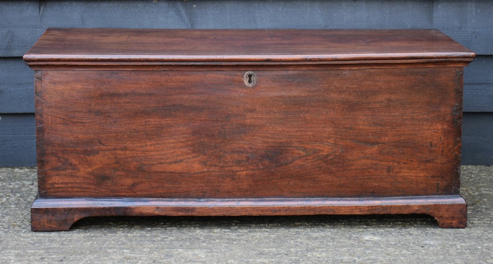 Lovely 18th Century Elm Blanket Box c.1760 View II