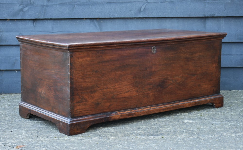 Lovely 18th Century Elm Blanket Box c.1760 View VII
