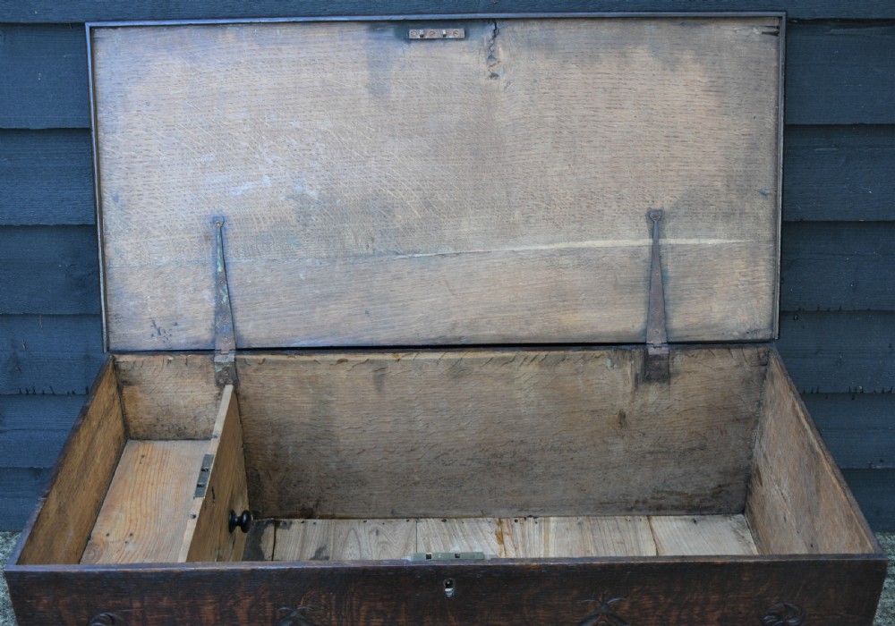 Lovely 18th Century Oak Box, Mule Chest, Small Proportions, C.1720. View II