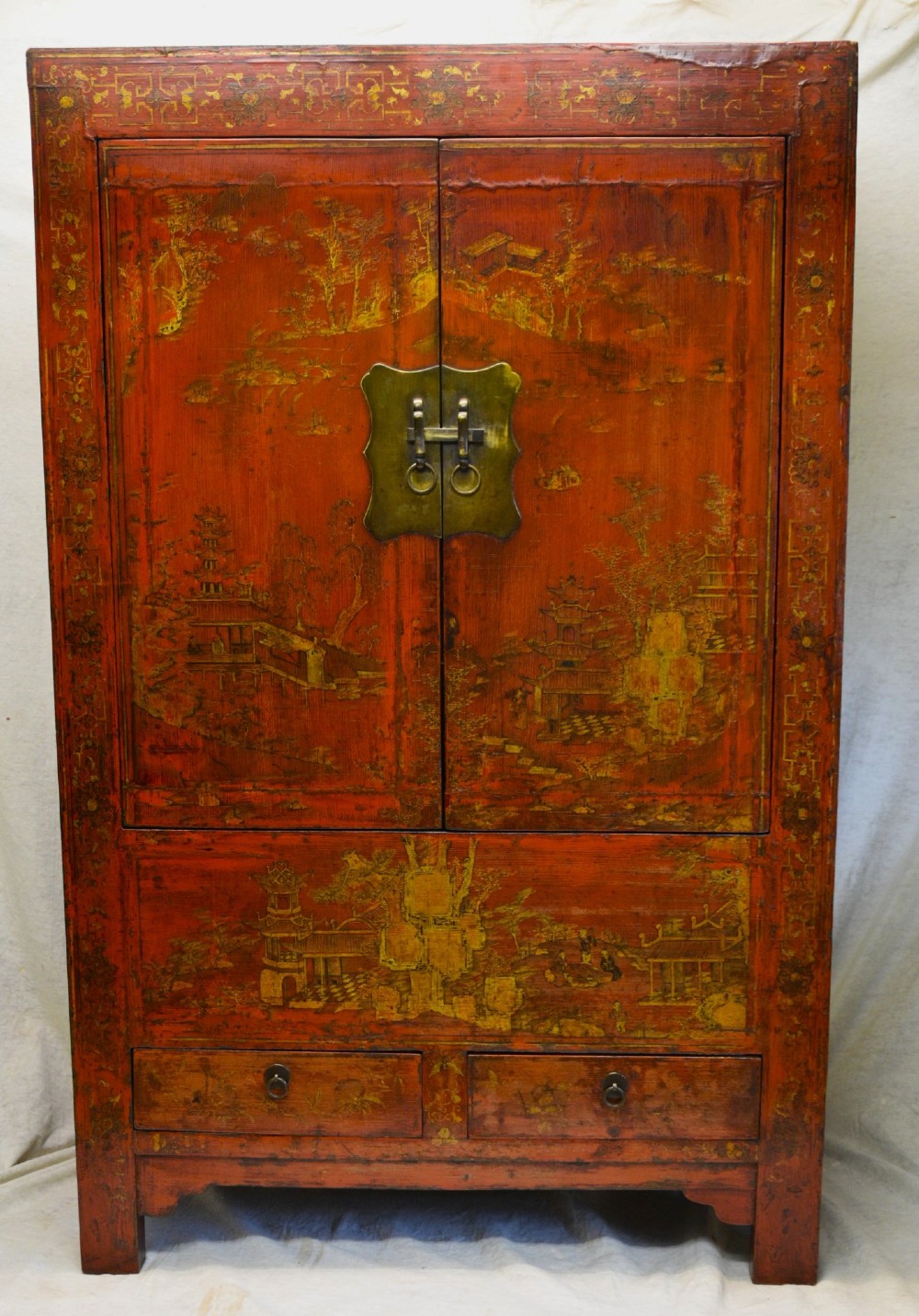 Beautiful Chinese Red Lacquered Wedding Cabinet, Early 19th Century.
