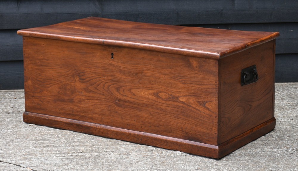 Superb Georgian Elm Blanket Box C.1800