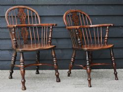 SUPERB MATCHED PAIR OF LATE 18TH CENTURY YEW ELM WINDSOR ARMCHAIRS GEORGIAN