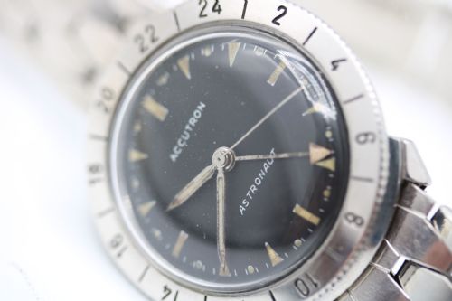 ACCUTRON ASTRONAUT L 71960 M3 WRIST WATCH 1963 - ADDITIONAL PHOTO 11