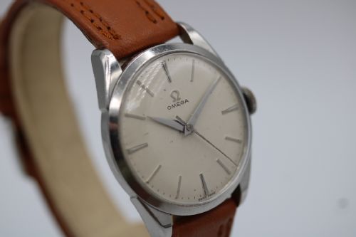 OMEGA CLASSIC VINTAGE 29105 JUMBO CASE CIRCA 1950 WRIST WATCH - ADDITIONAL PHOTO 2