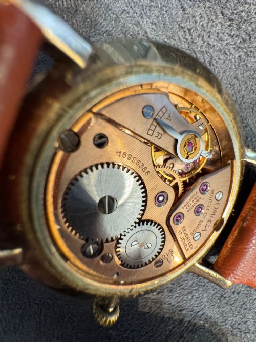 OMEGA VINTAGE CALIBRE 510 MANUAL WIND WATCH 9CT GOLD 1956 - ADDITIONAL PHOTO 2