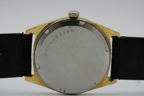 OMEGA GENEVE REF 136041 GOLD SUNBURST DIAL MANUAL WIND VINTAGE WRIST WATCH - ADDITIONAL PHOTO 3