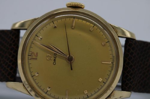 OMEGA VINTAGE WRIST WATCH 30T2 SC MOVEMENT GOLD PLATED MANUAL WIND LATE 1940S - ADDITIONAL PHOTO 8