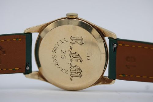fig 1. Omega Dennison Case 923 – 9ct Yellow Gold – Manual Wind Cal. 268 – 35mm – 1962