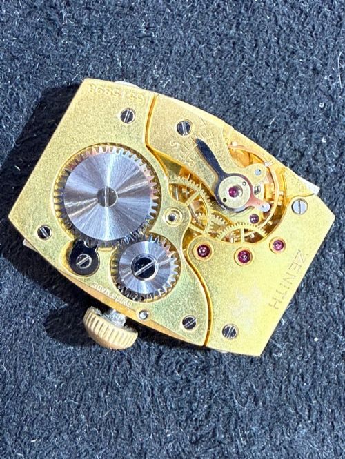 ZENITH VINTAGE TANK STYLE 9CT GOLD DENNISON CASE 33MM C1944 WRIST WATCH - ADDITIONAL PHOTO 7