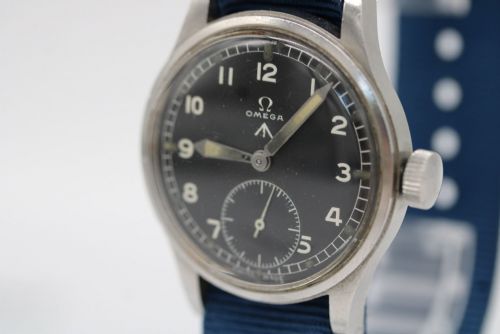 OMEGA BRITISH MILITARY DIRTY DOZEN WW2 CALIBRE 30T2 STAINLESS STEEL BROAD ARROW WRIST WATCH - ADDITIONAL PHOTO 4