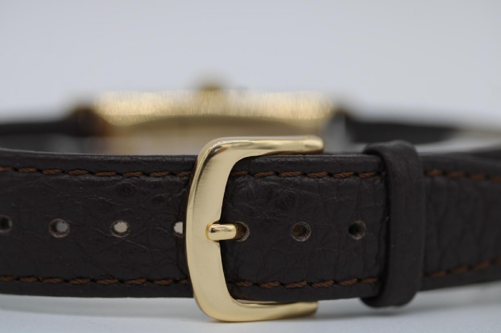 Zenith Vintage Tank Style – 9ct Gold Dennison Case – 33mm – c.1944 Wrist watch View IV