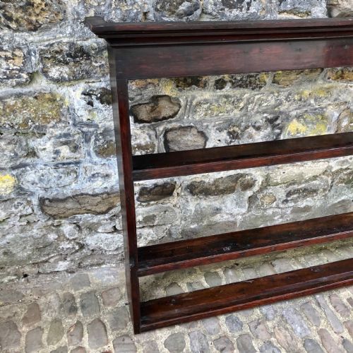 AN EARLY GEORGE III OAK PLATE RACK - ADDITIONAL PHOTO 4