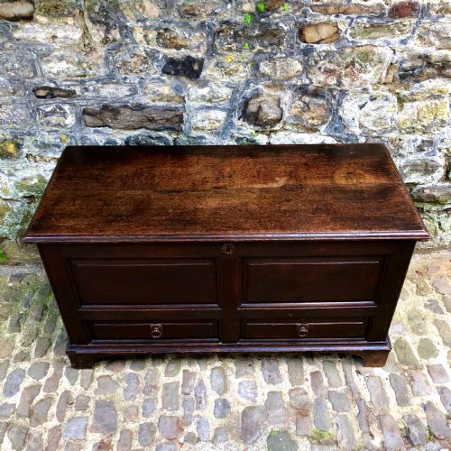 A GEORGE II OAK MULE CHEST - ADDITIONAL PHOTO 2