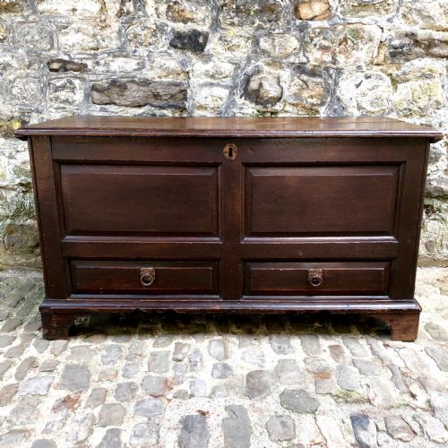 A GEORGE II OAK MULE CHEST - ADDITIONAL PHOTO 4