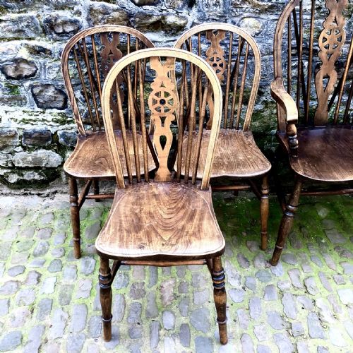 A SET OF SEVEN ASH AND ELM WINDSOR CHAIRS - ADDITIONAL PHOTO 1