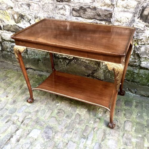 A LATE 19TH CENTURY TWO TIER WALNUT COFFEE TABLE - ADDITIONAL PHOTO 1