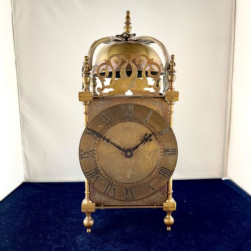 A LATE 19TH CENTURY BRASS LANTERN CLOCK - ADDITIONAL PHOTO 2