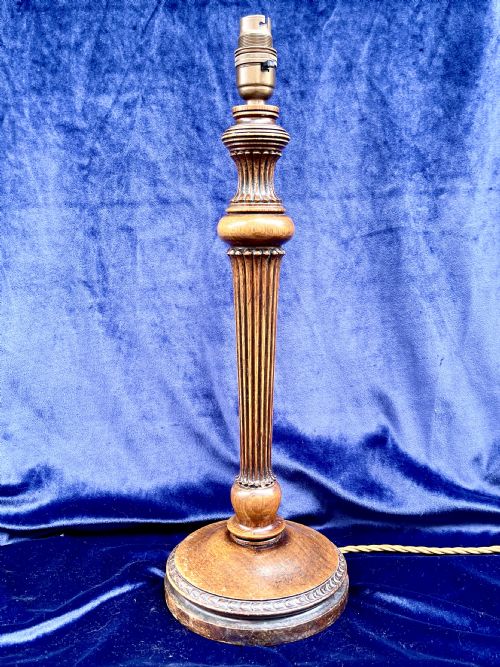 an edwardian walnut table lamp - CATEGORY: ANTIQUE LIGHTING - DATED EDWARDIAN