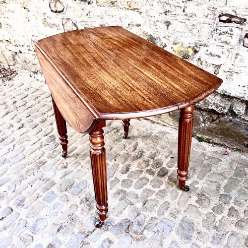 A WILLIAM IV MAHOGANY SMALL EXTENDING DINING TABLE - ADDITIONAL PHOTO 5