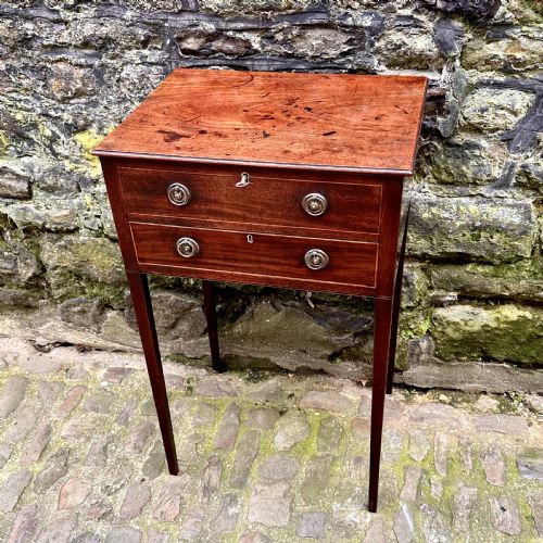 A GEORGE III MAHOGANY LAMP TABLE - ADDITIONAL PHOTO 8