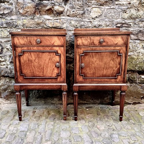 a pair of mahogany bedside tables - CATEGORY: ANTIQUE CUPBOARDS - DATED EDWARDIAN