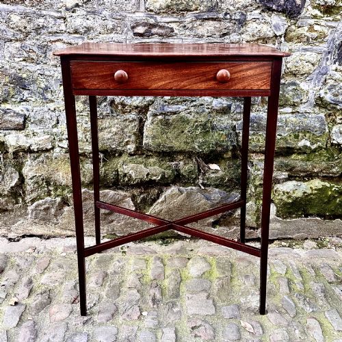 a george iii mahogany serpentine lamp table - CATEGORY: ANTIQUE TABLES - DATED GEORGIAN