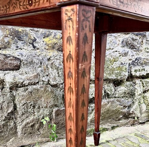 A SHERATON REVIVAL PAINTED TABLE - ADDITIONAL PHOTO 7