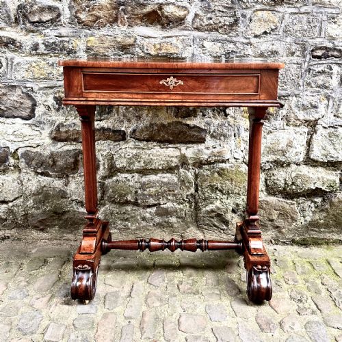 A GEORGE IV ROSEWOOD SIDE TABLE - ADDITIONAL PHOTO 1