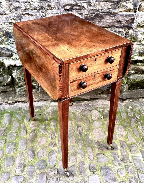 A FINE REGENCY ROSEWOOD DROPLEAF SIDE TABLE - ADDITIONAL PHOTO 2