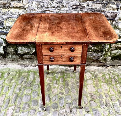 A FINE REGENCY ROSEWOOD DROPLEAF SIDE TABLE - ADDITIONAL PHOTO 3