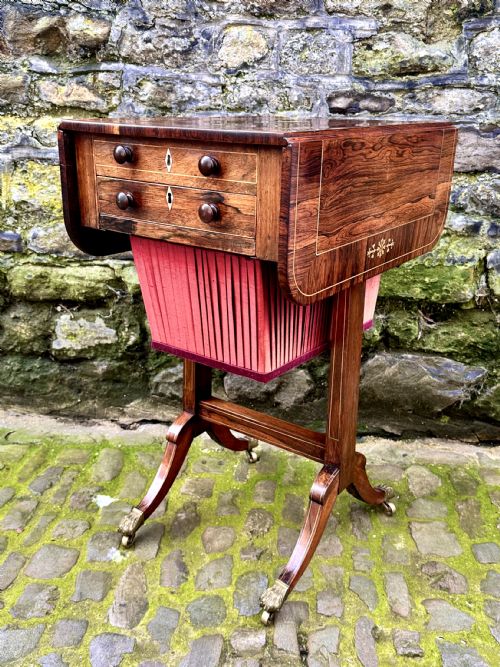 A FINE REGENCY ROSEWOOD WORK TABLE - ADDITIONAL PHOTO 1