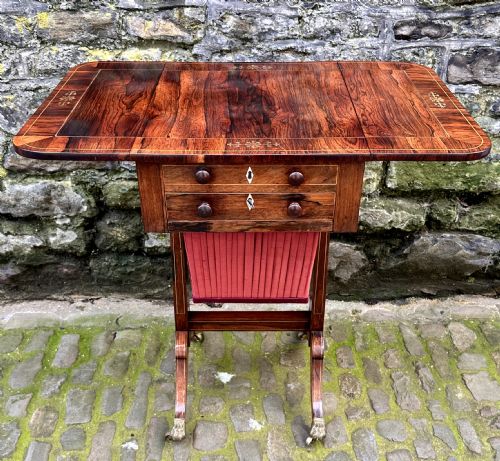 A FINE REGENCY ROSEWOOD WORK TABLE - ADDITIONAL PHOTO 7