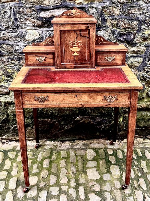 a late victorian rosewood bonheur du jour - CATEGORY: ANTIQUE BUREAU - DATED VICTORIAN