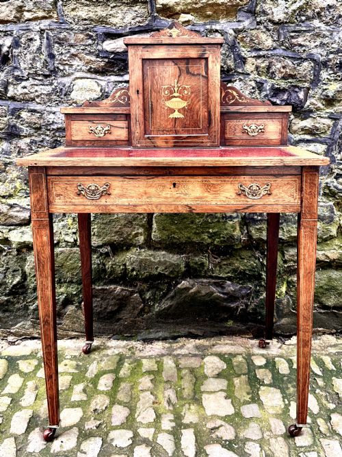 A LATE VICTORIAN ROSEWOOD BONHEUR DU JOUR - ADDITIONAL PHOTO 1