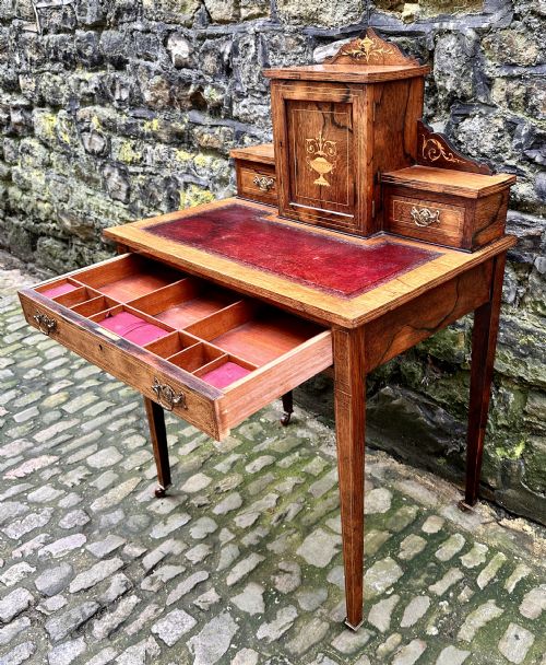 A LATE VICTORIAN ROSEWOOD BONHEUR DU JOUR - ADDITIONAL PHOTO 7