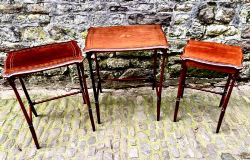 A LATE VICTORIAN MAHOGANY NEST OF THREE TABLES - ADDITIONAL PHOTO 2
