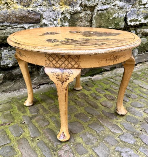 AN EARLY 20TH CENTURY CHINOISERIE COFFEE TABLE - ADDITIONAL PHOTO 3