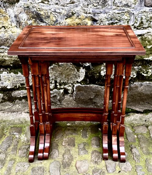 an edwardian nest of three yew wood tables - CATEGORY: ANTIQUE TABLES - DATED EDWARDIAN