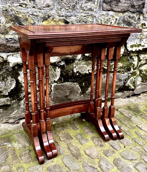 AN EDWARDIAN NEST OF THREE YEW WOOD TABLES - ADDITIONAL PHOTO 2