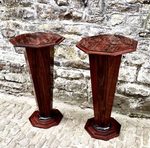 A PAIR OF ART DECO PEDESTAL LAMP TABLES - ADDITIONAL PHOTO 1