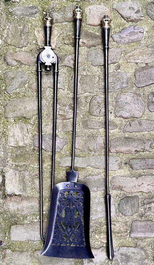 A SET OF EARLY 19TH CENTURY STEEL FIRE IRONS - ADDITIONAL PHOTO 3