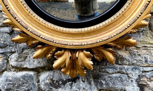 A REGENCY GILTWOOD CONVEX MIRROR - ADDITIONAL PHOTO 2