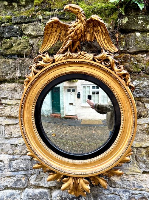 A REGENCY GILTWOOD CONVEX MIRROR - ADDITIONAL PHOTO 5