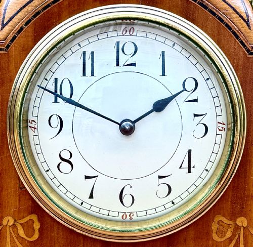 AN EDWARDIAN SATINWOOD MANTEL CLOCK TIMEPIECE - ADDITIONAL PHOTO 1