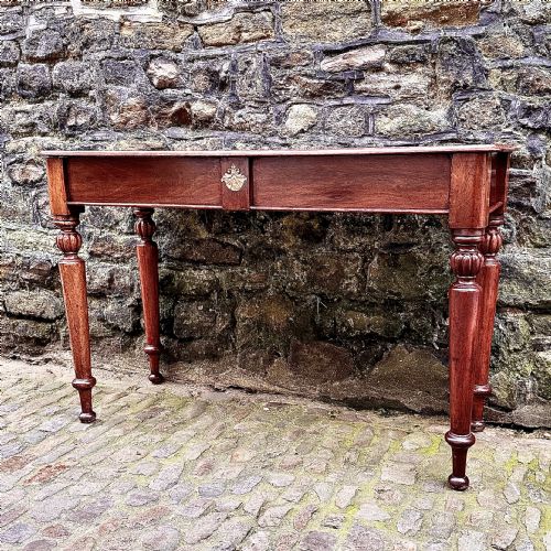 AN EARLY VICTORIAN MAHOGANY CONSOLE TABLE - ADDITIONAL PHOTO 2