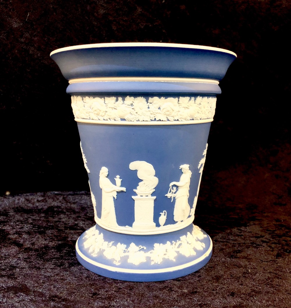 Wedgwood Jasperware vase View III