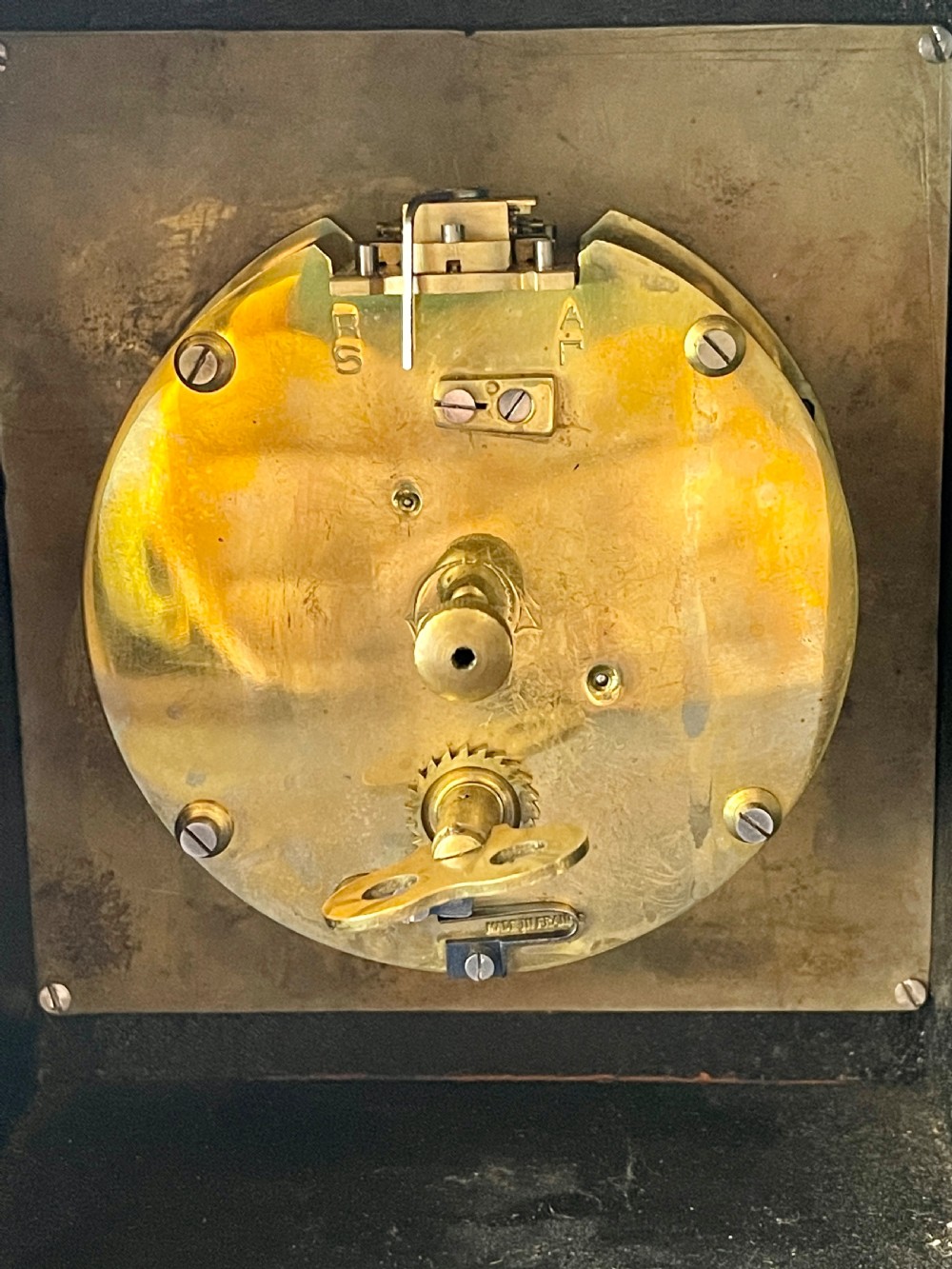 An early 20th century Chinoise mantel clock View VIII